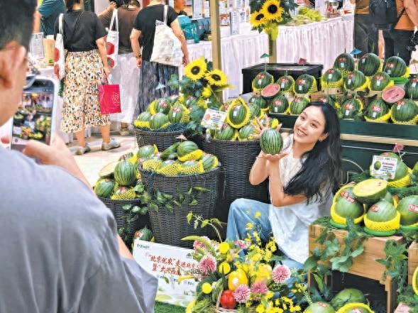 看展、观演与美食、购物无缝串联，京城夏日消费活力拉满